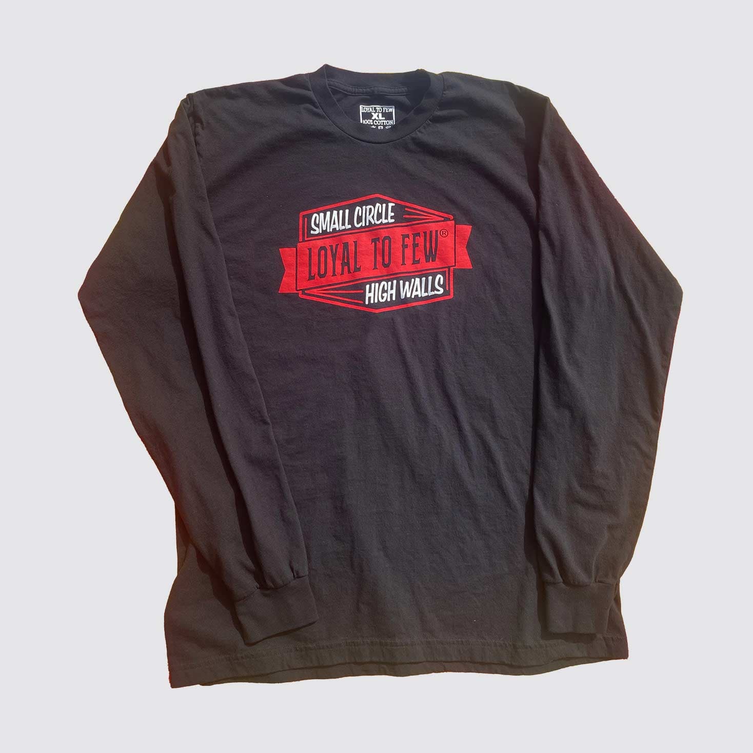 Cotton Long-Sleeve with Small Circle