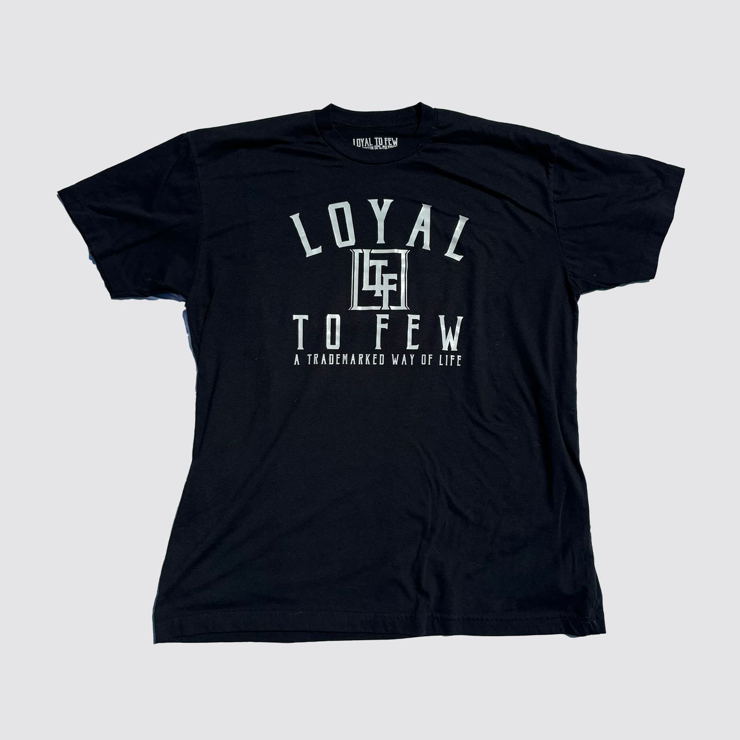 50/50 Tee with Arch